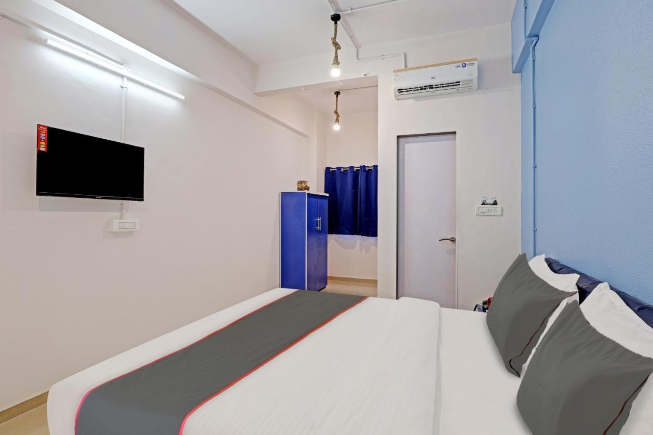 Hotel Solitaire, Best Luxurious Hotel Ac Rooms In Surat Bagian luar foto