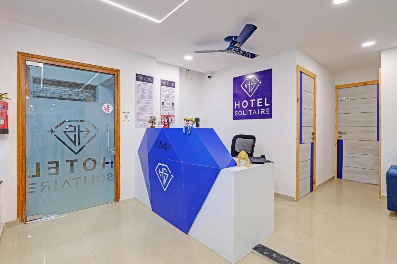 Hotel Solitaire, Best Luxurious Hotel Ac Rooms In Surat Bagian luar foto